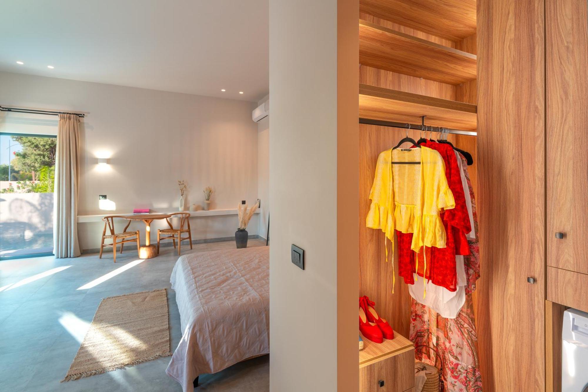 Afesou Suites イアリソス エクステリア 写真
